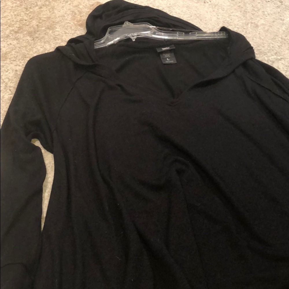Black oversized hooded sweater. Light weight